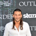 Outlander Red-Carpet at Comic Con 2014 - Photos by Variety Radio Online host Michelle Moreland.