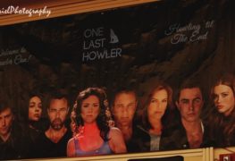 howler con banner